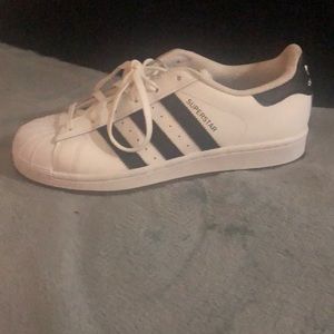 Adidas Superstar